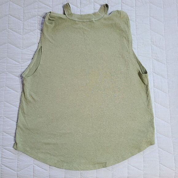 Free People knot shoulder tank - Picture 4 of 8